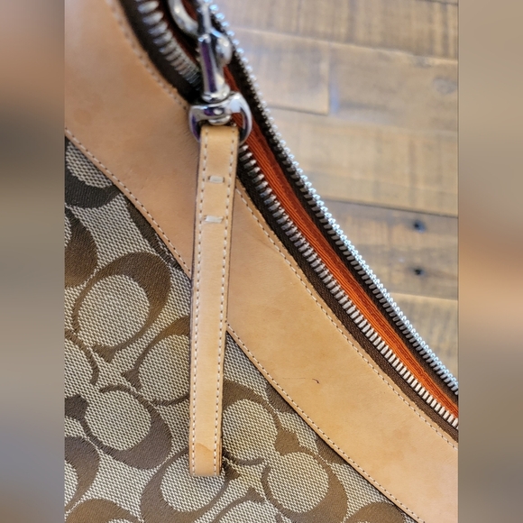 Vintage Coach Canvas Logo handbag D3K-6347 - Picture 10 of 10